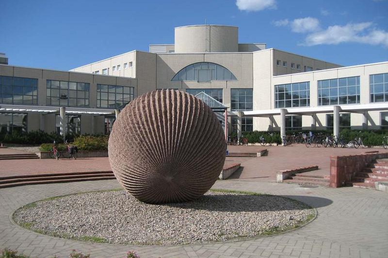 Корпус гуманитарного факультета университета Оулу. Фото с сайта uran.ru