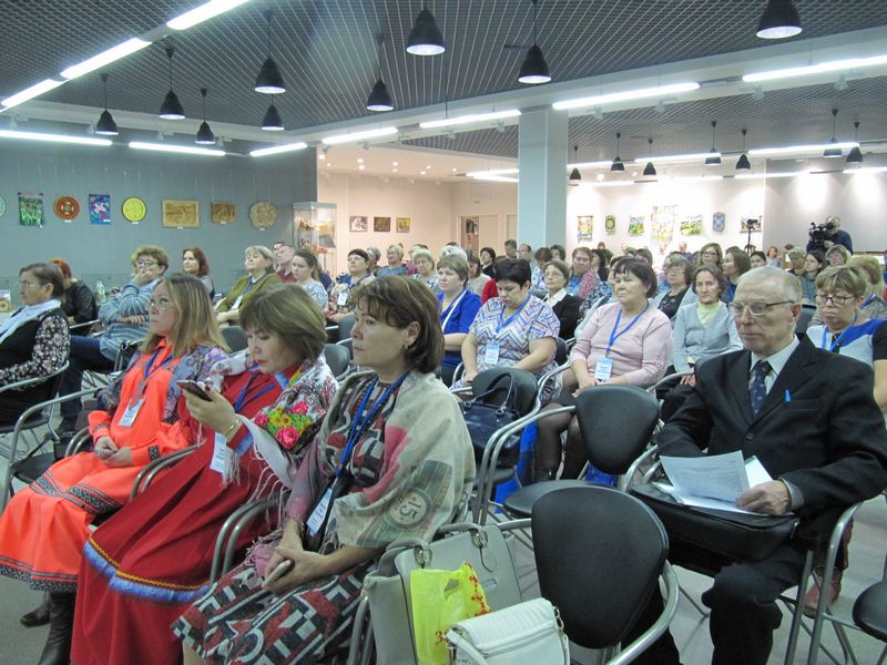В Сыктывкаре состоялась V Международная научно-практическая конференция «Родные языки в условиях двуязычия»