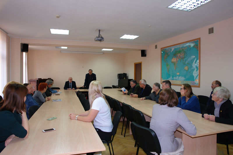 Встреча ученых ИЯЛИ с исполняющим обязанности главы Сыктывкара В.Б.Голдиным