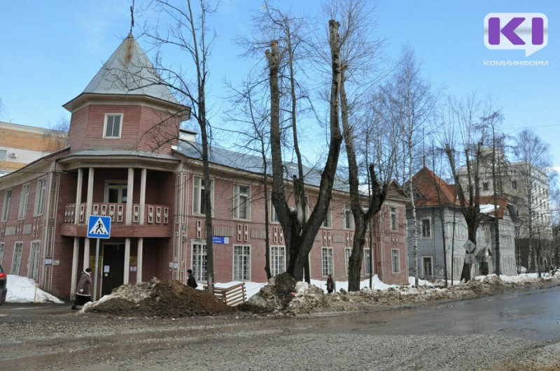 Сыктывкарские ученые предложили создать музей северного зодчества (Комиинформ)