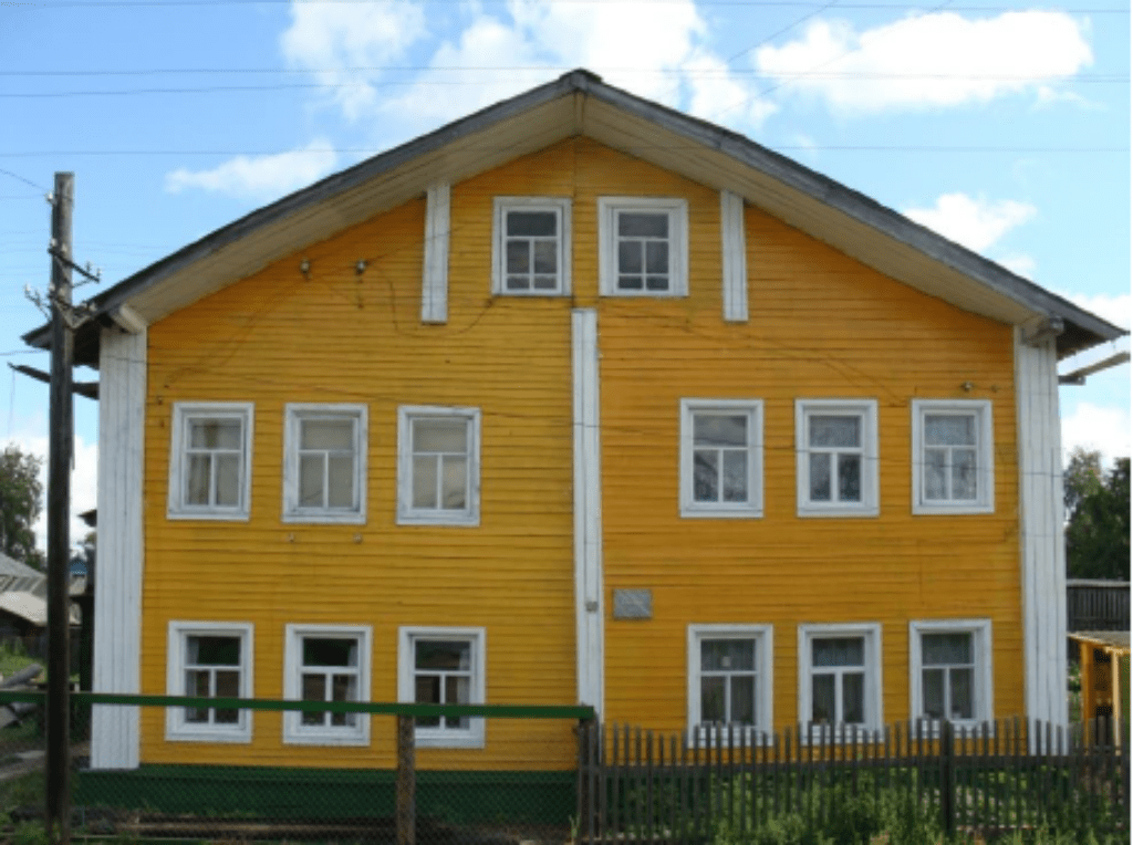 Родовой дом Анхиных. С. Усть-Цильма, 2015. Фото Т.И. Дроновой.