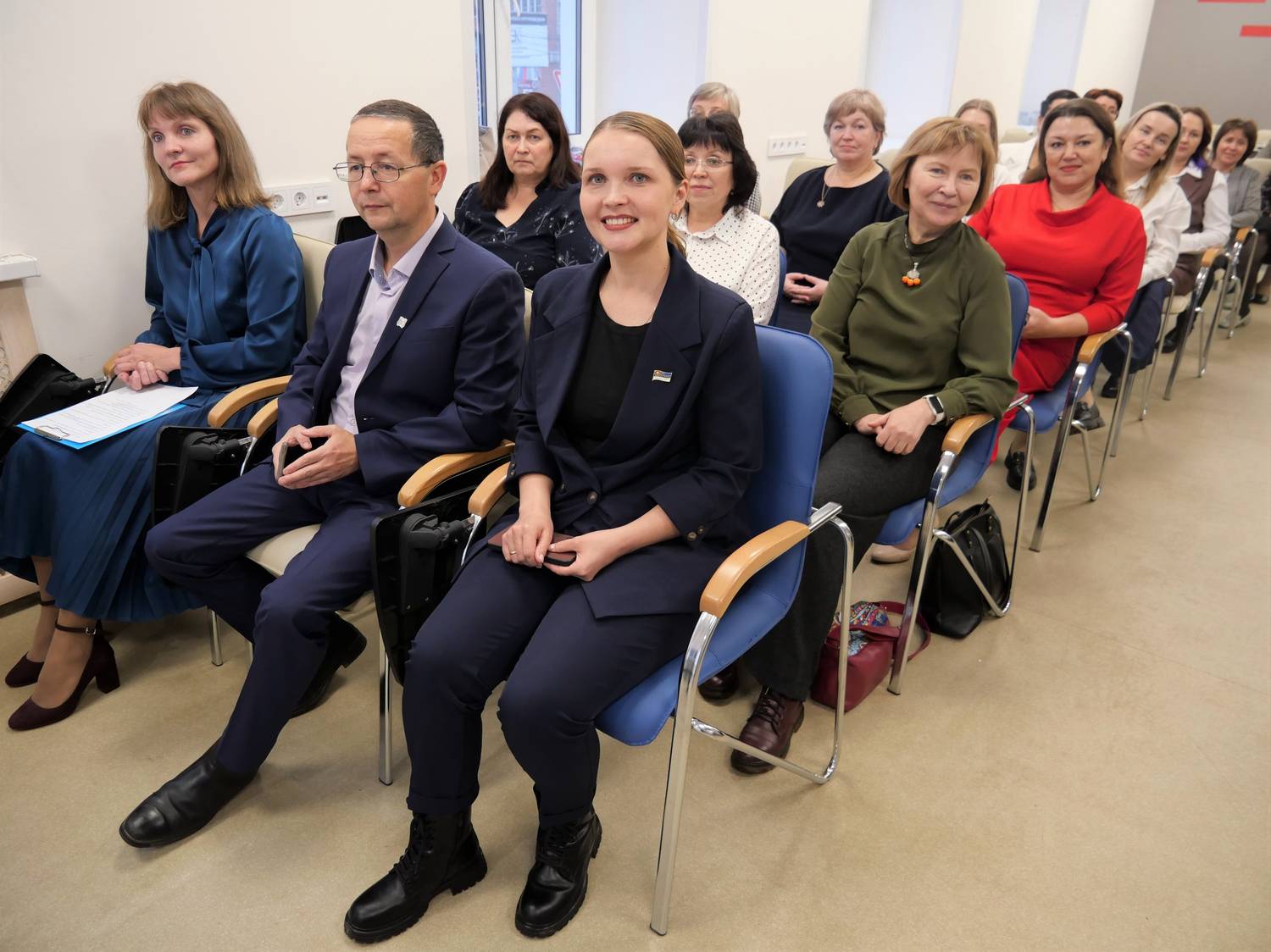 Научные сотрудники ИЯЛИ оценили учителей коми языка