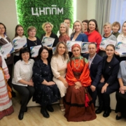 Научные сотрудники ИЯЛИ оценили учителей коми языка Научные сотрудники ИЯЛИ оценили учителей коми языка