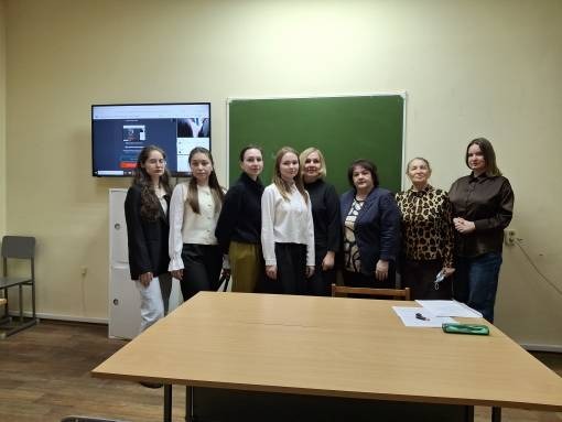 Литературоведы ИЯЛИ выступили на конференции в Ижевске