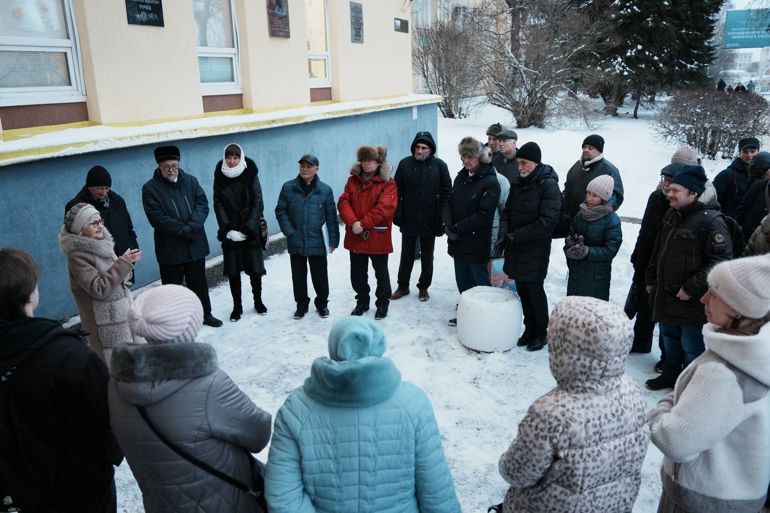 Открыта мемориальная доска видному коми ученому Любомиру Жеребцову