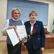 Поздравляем Н.И.Грушину с заслуженной наградой!